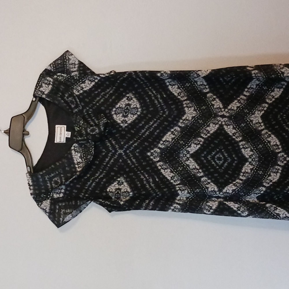 Karen Stevens Ladies  Black & White Dress- 14